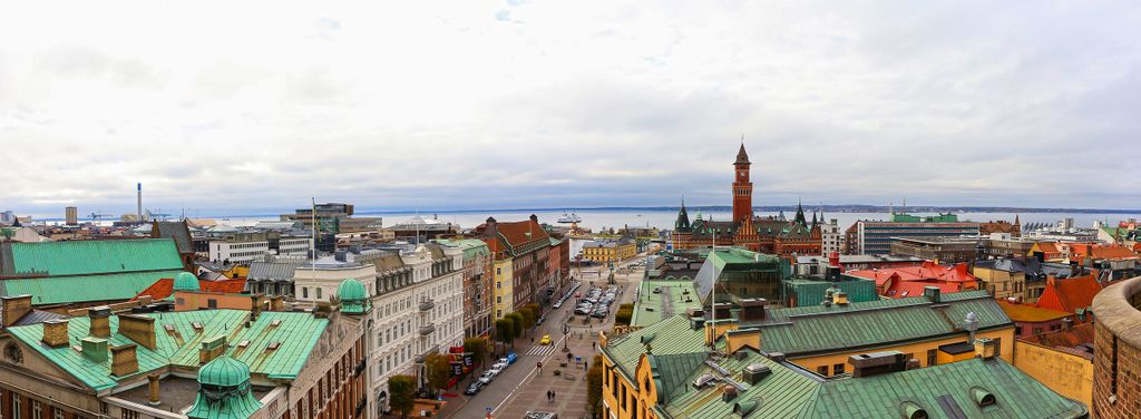 As University إلى Helsingborg