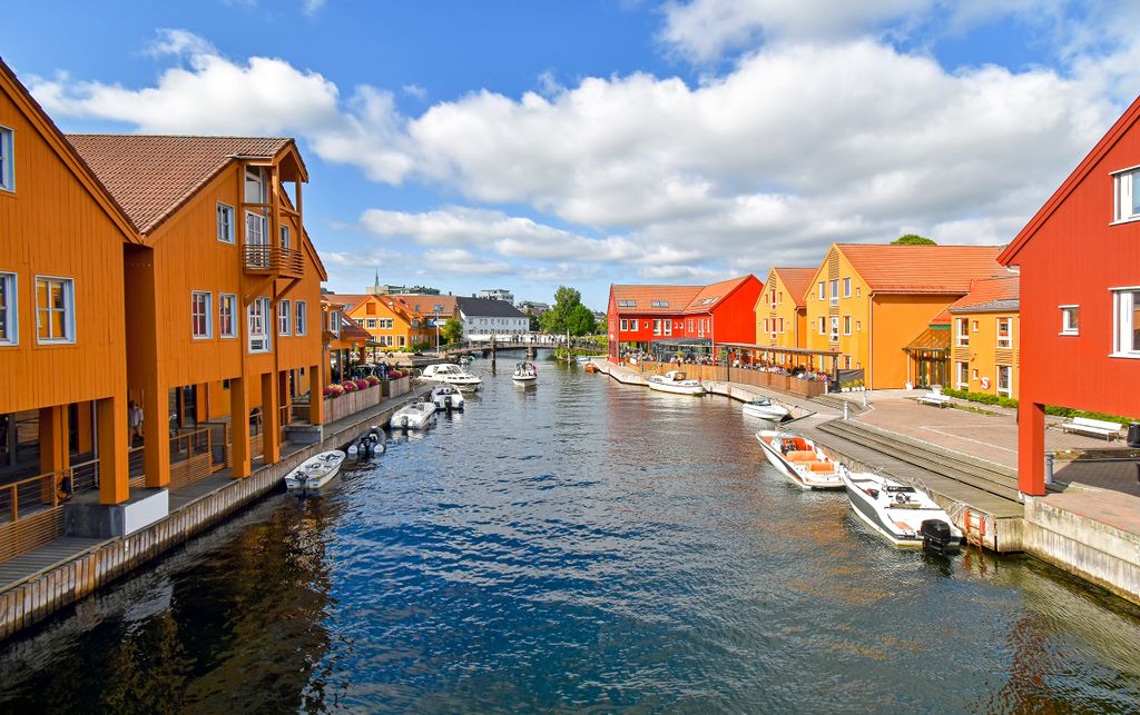 Bergen إلى Kristiansand