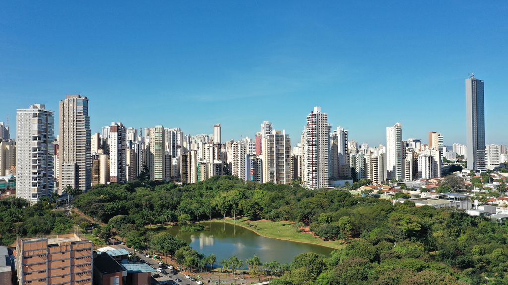 Belo Horizonte Central إلى Goiania Bus Station