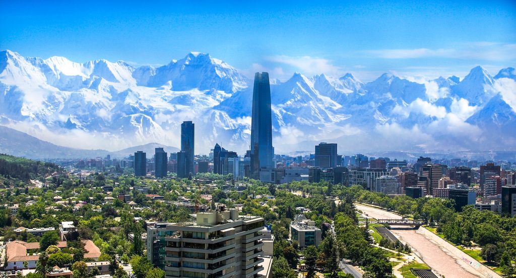 Iquique إلى Santiago Chile